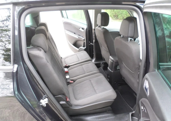 Opel Zafira cena 42900 przebieg: 159000, rok produkcji 2016 z Radom małe 781